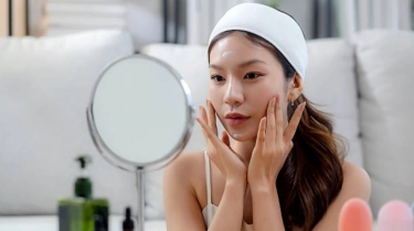 7 Rekomendasi Moisturizer Mengandung Peptide untuk Wajah Awet Muda