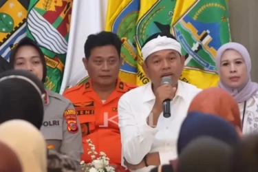 Dedi Mulyadi Tekankan Peraturan Jam Malam bagi Anak-anak untuk Biasakan Disiplin dan Hidup Sehat bagi Generasi Muda di Jawa Barat