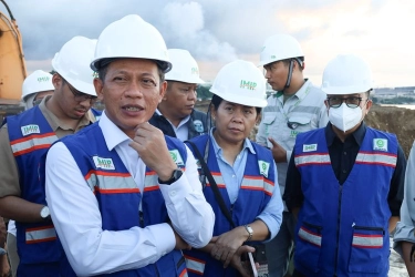 Kementerian Lingkungan Hidup: PT Gak Nikel Boleh Menambang di Raja Ampat