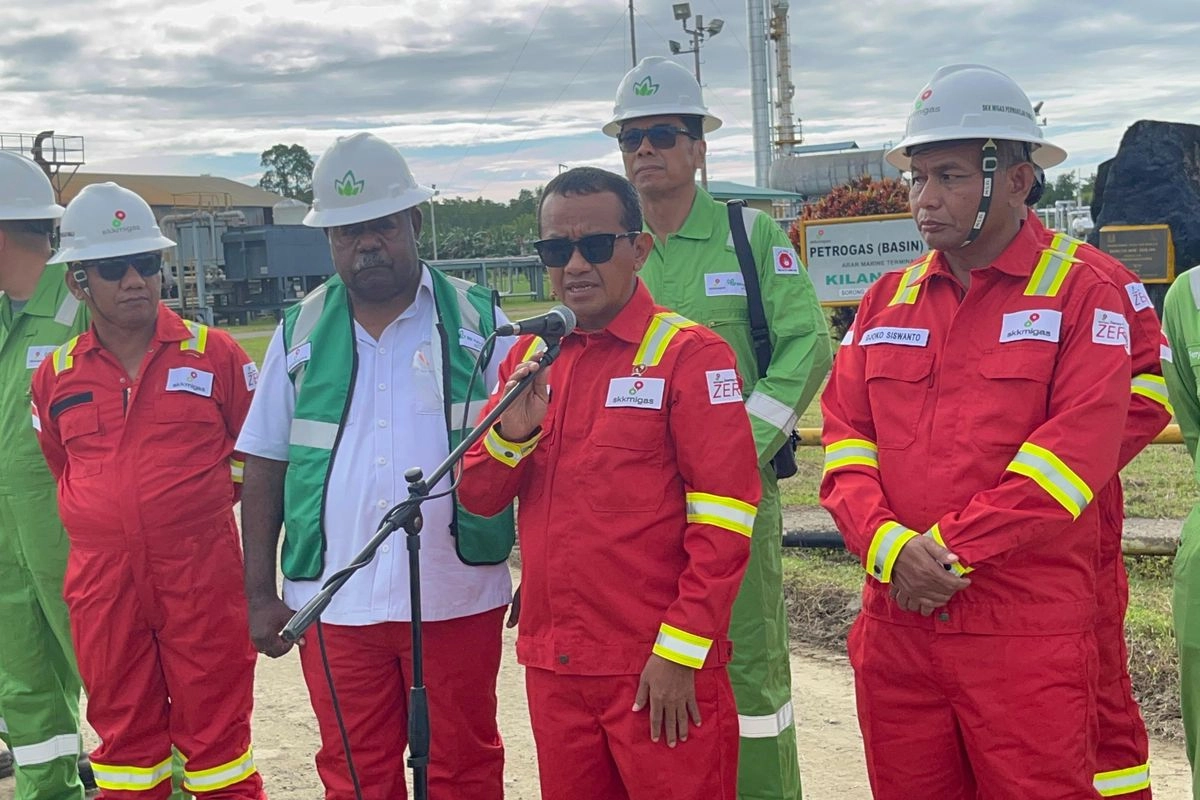 Meski Kantongi Izin Resmi, Bahlil Perketat Pengawasan 5 Perusahaan Tambang di Raja Ampat