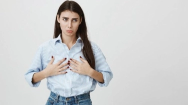 10 Cara Mengencangkan Payudara Kendur di Umur 30-an, Lakukan Rutin agar Hasil Maksimal