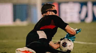 Mengenal Kacamata Swivel Vision, Dipakai Emil dan Maarten Paes saat Latihan Timnas Indonesia