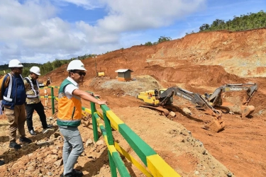 Koalisi Penegak Hukum dan HAM Papua Sebut Kedatangan Bahlil ke Raja Ampat Hanya untuk Membela PT Gag Nikel