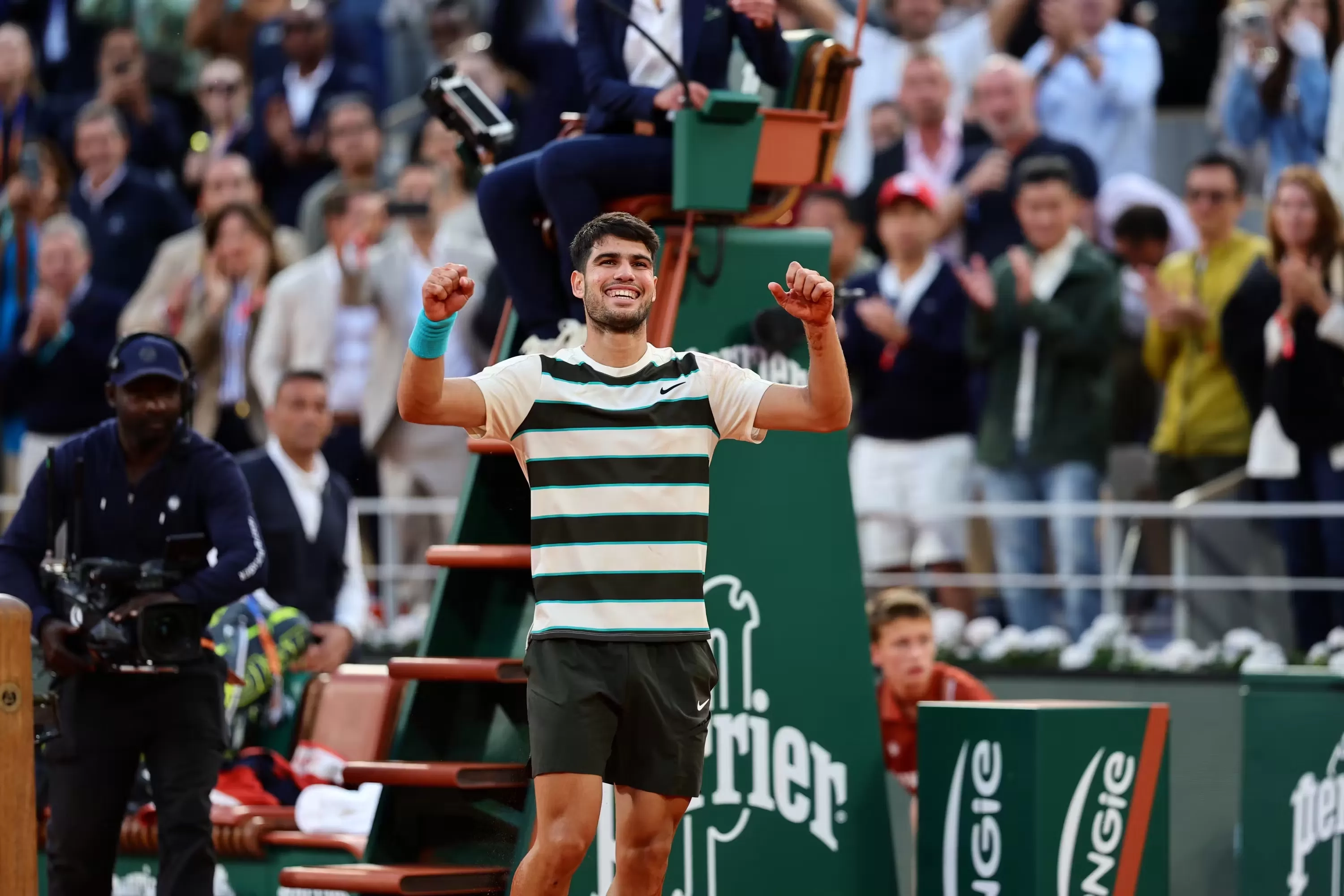 Segini Nominal Hadiah yang Dibawa Pulang Carlos Alcaraz Usai Juarai Roland Garros 2025