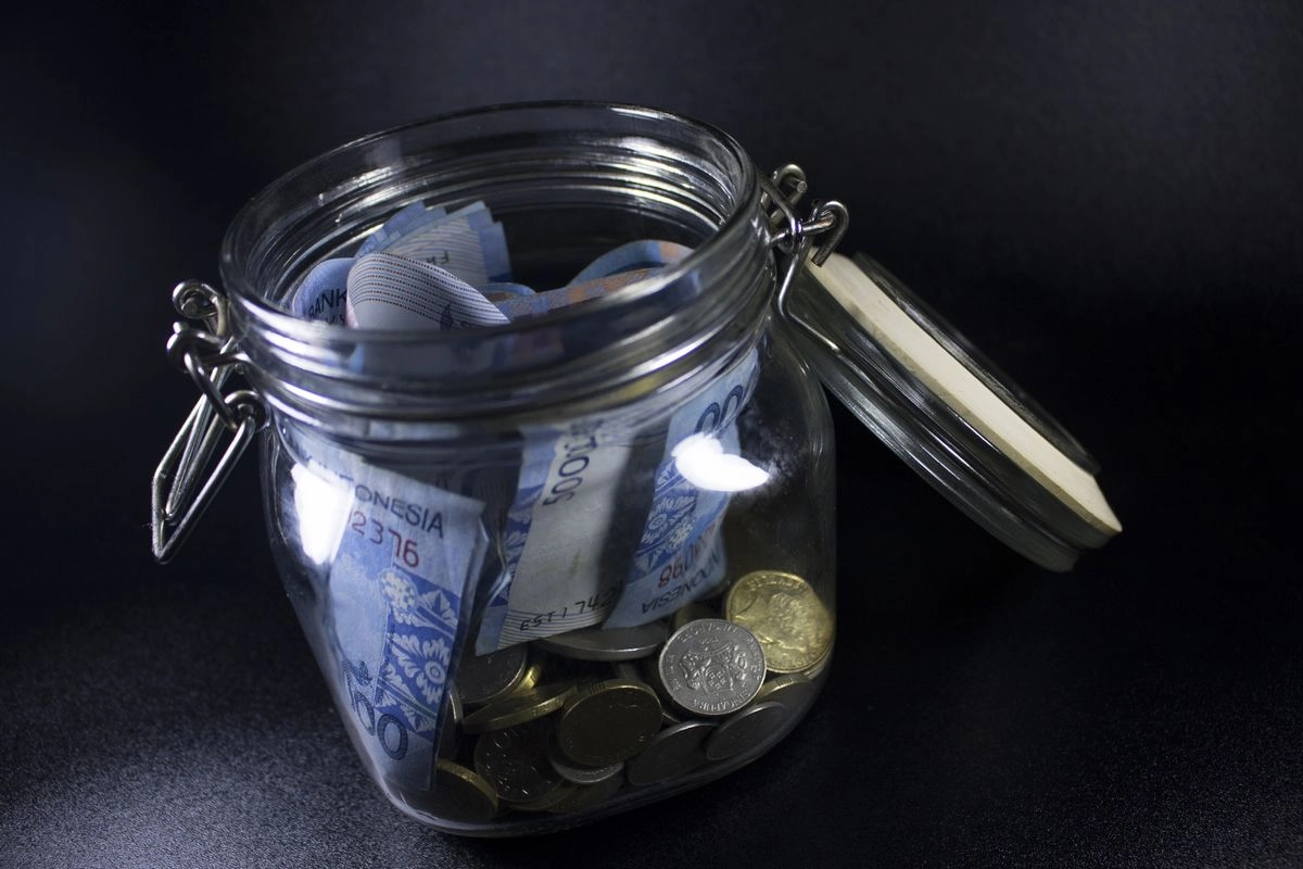 10 Cara Menghemat Uang Setiap Hari agar Bisa Menabung