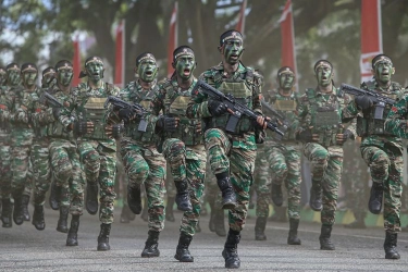 Hal yang Dikhawatirkan dari Rekrutmen Besar-besaran Tamtama TNI...