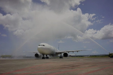 Investigasi Hilangnya Ponsel Penumpang di Pesawat, Garuda Indonesia Bebastugaskan Seluruh Awak Kabin