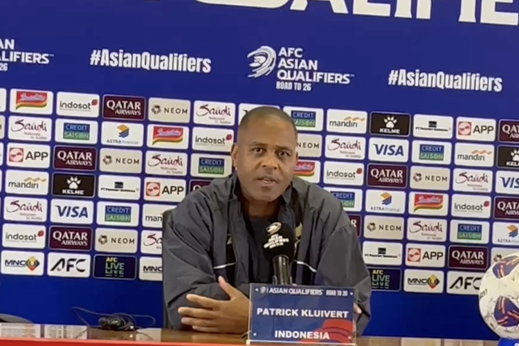 Kluivert Pertimbangkan Ubah Skema Timnas Indonesia di Putaran Berikut