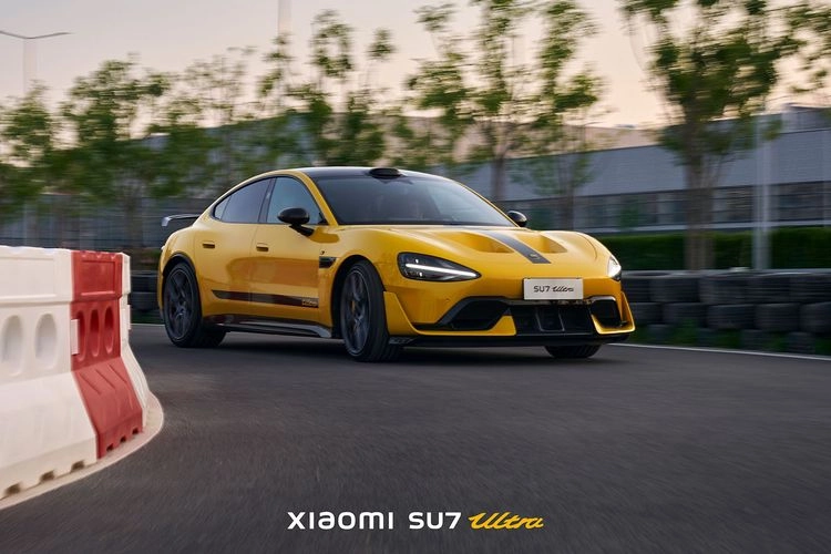 Mobil Listrik Xiaomi SU7 Ultra Hadir di Game Gran Turismo 7
