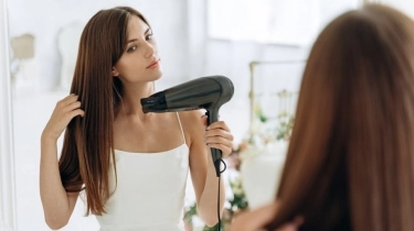 Harga Mulai Rp 100 Ribuan, Ini 6 Hair Dryer Terbaik yang Nggak Bikin Rambut Rusak