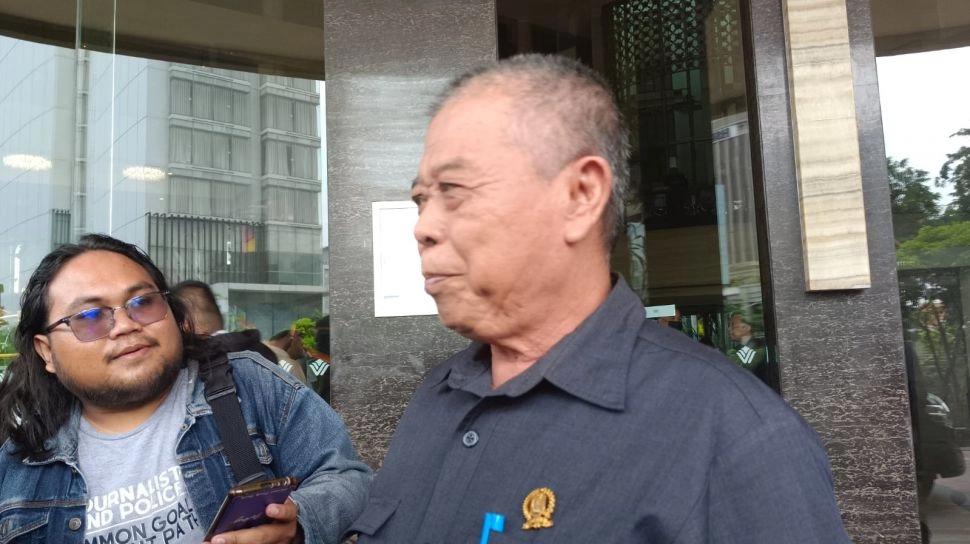 Mendadak Raib usai Tersangka, KPK Gandeng Polisi Buru Eks Ketua DPRD Jatim Kusnadi