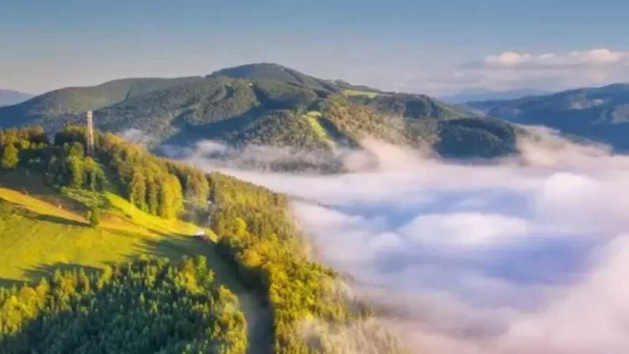 7 Wisata Alam Instagramable di Trenggalek, Wajib Masuk List Akhir Pekan!