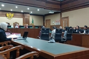 Baca Pleidoi, Zarof Ricar Keberatan Istri dan Anaknya Jadi Saksi