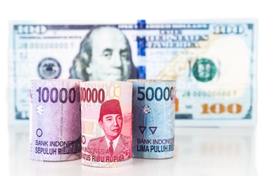 Rupiah Selasa Sore Ditutup Menguat
