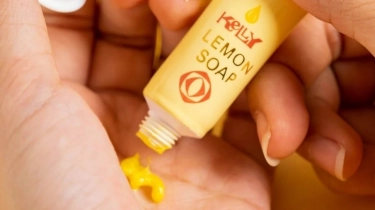 Harga dan Review Sabun Wajah Kelly: Laris Banget, Terjual Puluhan Ribu di Shopee!