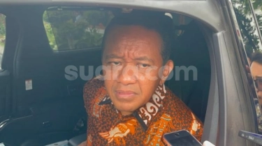 Jokowi Dikaitkan dengan Kapal JKW Pengangkut Nikel di Raja Ampat, Bahlil Langsung Bicara soal Izin