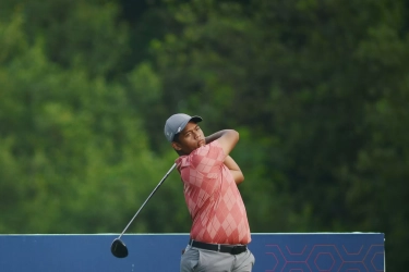 Rayhan Abdul Latief Bertahan di Puncak Mandiri Ciputra Golfpreneur Junior World Championship 2025, Shinichi Suzuki Cetak 7 di Bawah Par