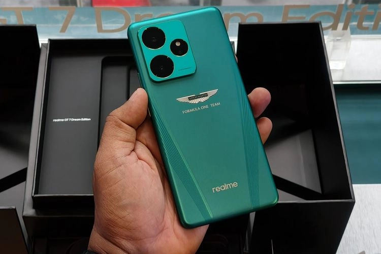 Spesifikasi dan Harga Realme GT 7 Dream Edition di Indonesia