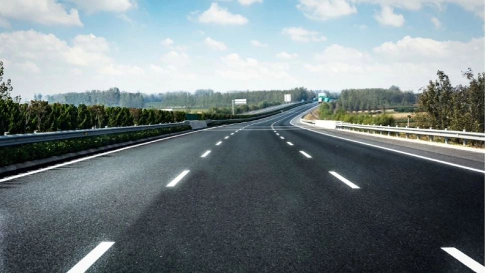 Proyek Pelebaran Jalan Tol Tangerang-Merak Mulai Digarap