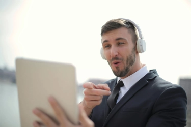 Anti Lost Contact, Ini 7 Tips Pertahankan Pertemanan Dengan Teman yang Punya Tempat Tinggal Jauh!