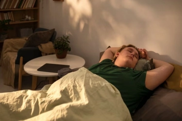 Apakah Orang Dewasa Butuh Tidur Siang? Ini Kata Ahli