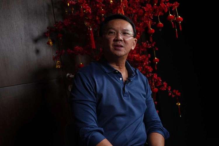 Mengapa Ahok Tiba-tiba Datangi Bareskrim?