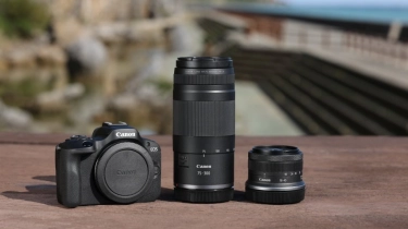 Canon RF75-300mm f/4-5.6, Lensa Telefoto Ringkas, Harga Rp 3 Jutaan