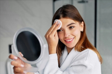 Rahasia Kulit Sehat: Perawatan Wajah Sebelum dan Sesudah Makeup dan Produk Rekomendasi