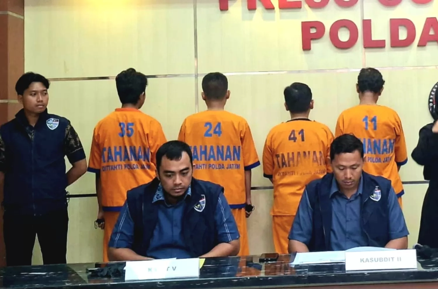 Sebar Video Asusila Sesama Jenis di WhatsApp, 4 Tersangka Terancam 12 Tahun Penjara dan Denda Miliaran Rupiah