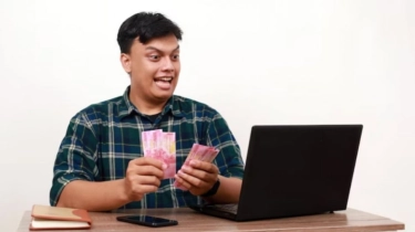 CORE Indonesia Bongkar Fakta Menarik: Ngutang Pinjol untuk Usaha Lebih Untung dan Bahagia!