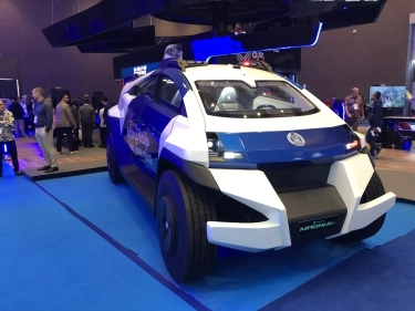 Kadivhubinter Hingga Kakor Sabhara Polri Jajal Mobil Patroli Kepolisian Abu Dhabi yang Mejeng di Indo Defence