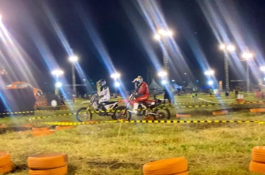 Persaingan Panas di Trek Terlebar Trial Game Dirt 2025 Sidoarjo, Duel Ketat Zidane vs Juan, Penonton Membludak!