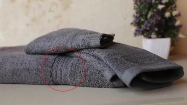 Sepele Tapi Bikin Penasaran! Ternyata Garis Pada Handuk Ada Fungsinya