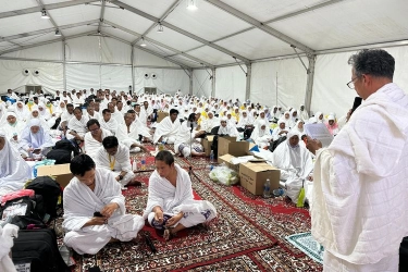 Anggota DPR Dorong BPKH Limited Evaluasi Keterlambatan Konsumsi ke Jemaah Haji