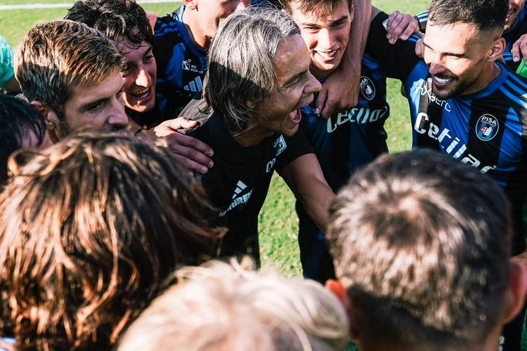 Filippo Inzaghi Tinggalkan Pisa, Sebagian Hatinya Kini Hitam-Biru
