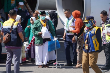 Terindikasi Terpapar Covid-19, Hasil Swab Antigen 11 Jamaah Haji Debarkasi Surabaya Negatif