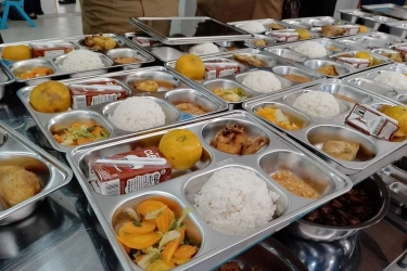 4,97 Juta Orang Telah Terima Makan Bergizi Gratis, Ribuan Tenaga Kerja Terlibat