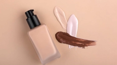 7 Rekomendasi Foundation Minim Oksidasi: Riasan Tetap Awet dan Natural