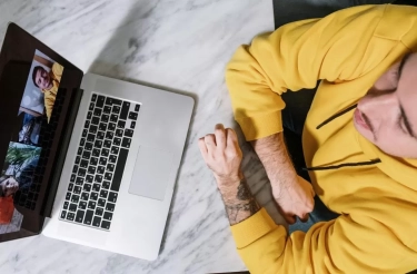 Ada Kendala Personal, Ini 5 Cara yang Baik untuk Meminta Wawancara Kerja Dilakukan Secara Online!