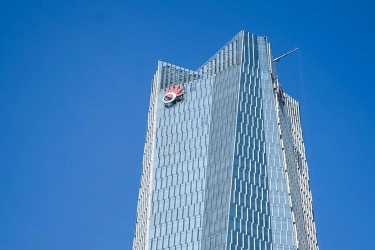 Lepas IndiHome, Telkom Limbung