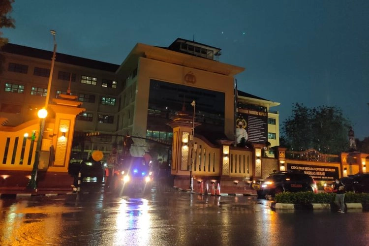 Personel Polda Metro hingga Polres Jakpus Dilaporkan ke Propam soal Demo Buruh