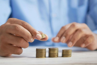 Pola Edukasi Keuangan Anak Berubah, Gen X Fokus ke Tabungan, Millenial Ajarkan Investasi