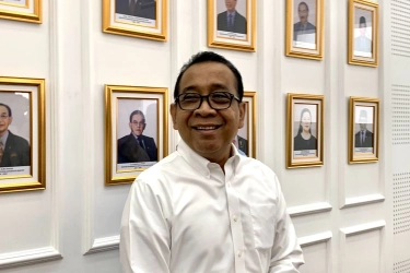 Pratikno: Scrolling Gadget Bikin Orang Berpikir Pendek