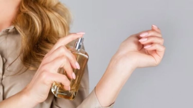 5 Rekomendasi Parfum Aroma Baccarat, Mewah tapi Harga Ramah di Kantong