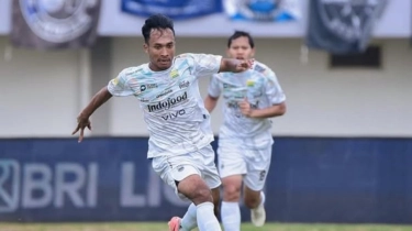 Dipanggil Timnas Indonesia U-23, Robi Darwis Siap Kerja Keras