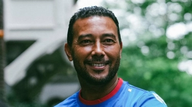 Godaan Ajax Ditolak! Denny Landzaat Fokus Bawa Timnas Indonesia ke Piala Dunia