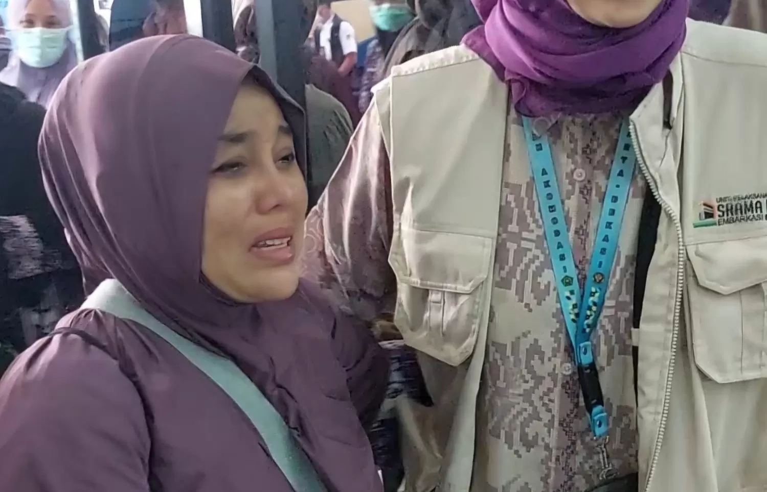 Jamaah Haji Penumpang Saudia Airlines Ungkap Detik-detik Mencekam Saat Teror Bom: Kru Bikin Kode Silang Tangan hingga Pesawat Putar Arah