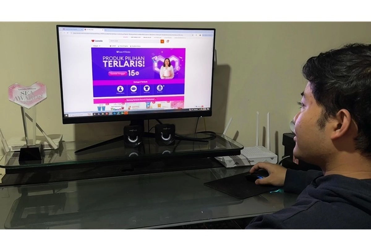 Raup Puluhan Juta dari LazAffiliate, Hasan Sukses Berdayakan Anak Muda Lewat Konten Digital