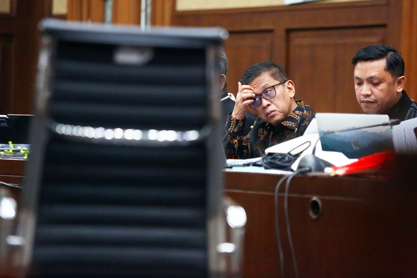 Bersaksi untuk Hasto, Eks Hakim MK Sebut Putusan Pengadilan yang Berkekuatan Tetap Bisa Jadi Bukti Pembenaran