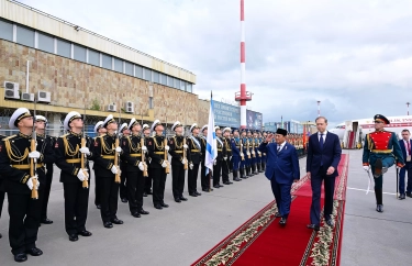 Tiba Di Rusia, Presiden Prabowo Subianto Dimintai Lego oleh Vladimir